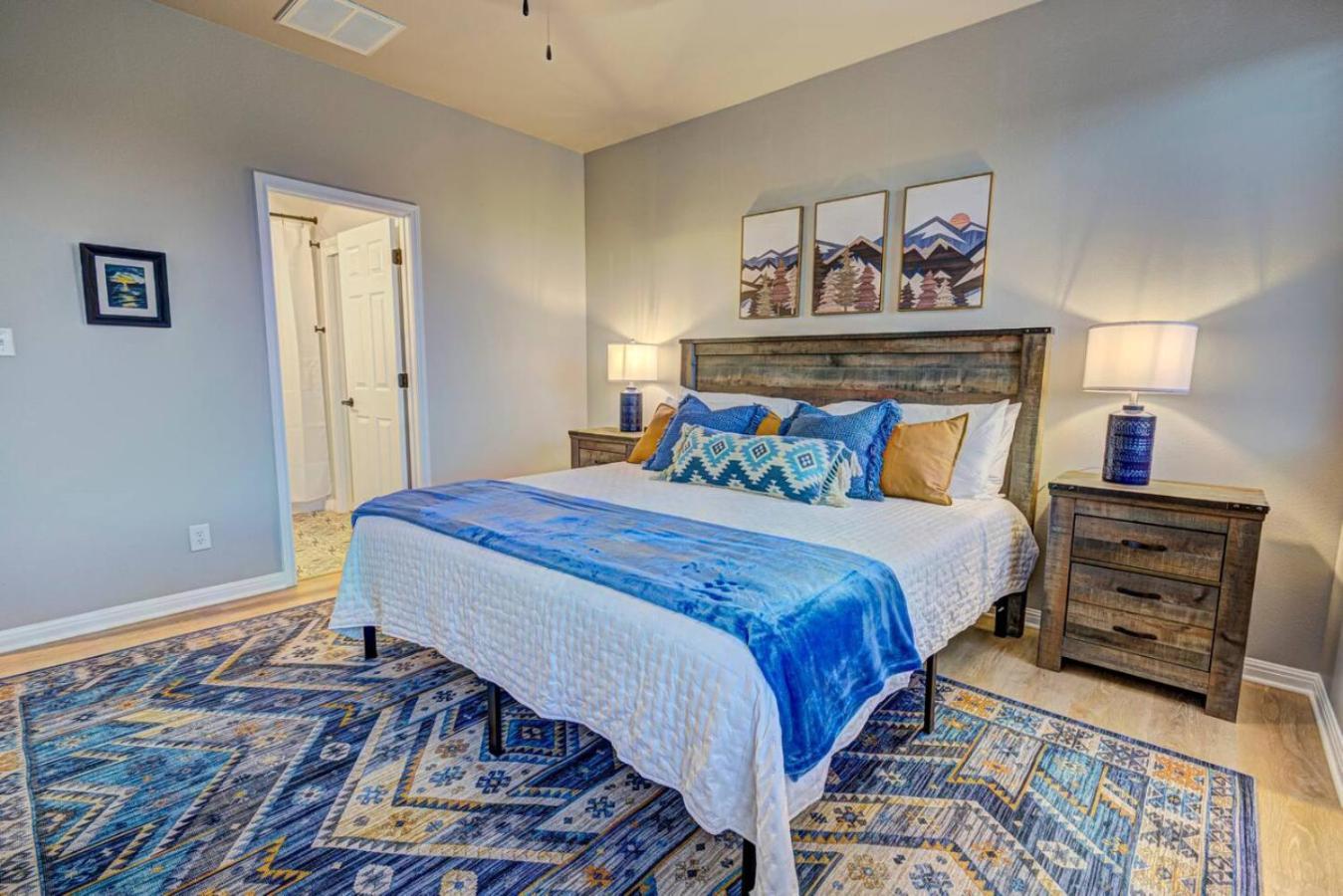 The Lodge At Little Ranches Central Sleeps 26 Wimberley Exterior photo