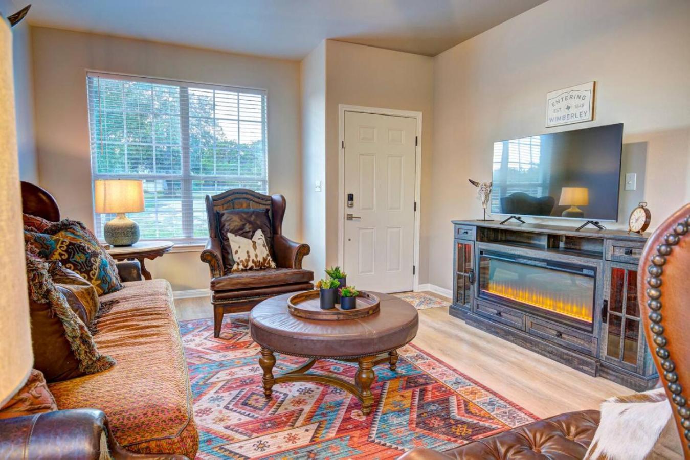 The Lodge At Little Ranches Central Sleeps 26 Wimberley Exterior photo