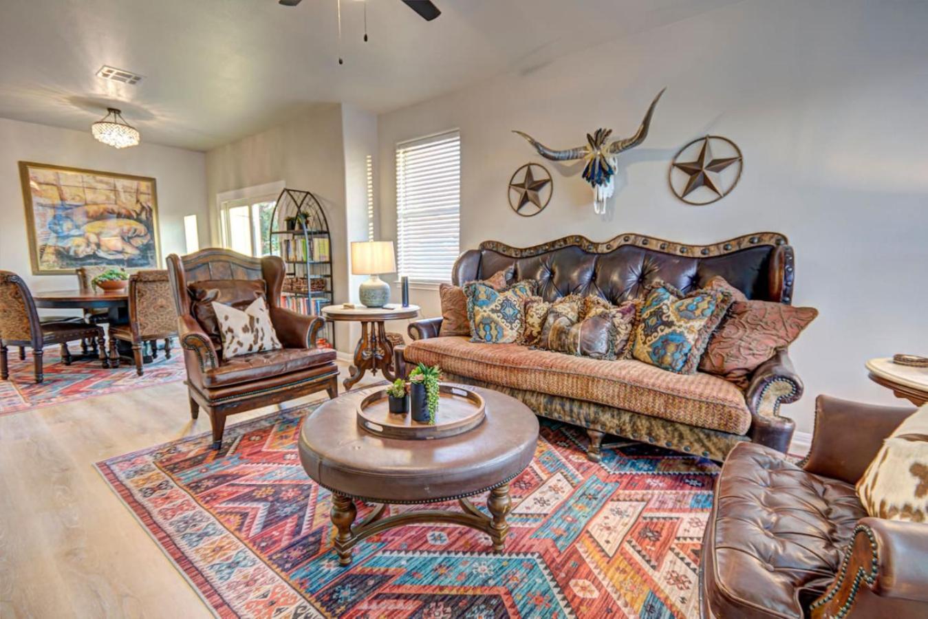 The Lodge At Little Ranches Central Sleeps 26 Wimberley Exterior photo